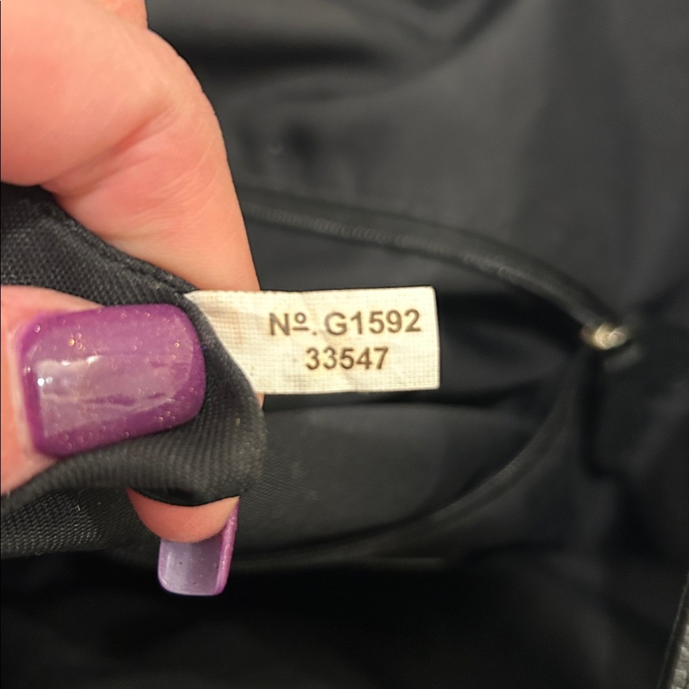 Coach Edie Shoulder Bag 31 in Pebbled Leather - Picture 4 of 17